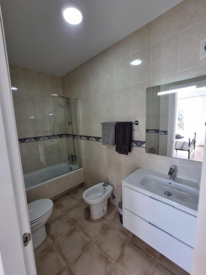South Facing Apartment, Fantastic Sea Views,Terrace, 300M Beach モハカル エクステリア 写真